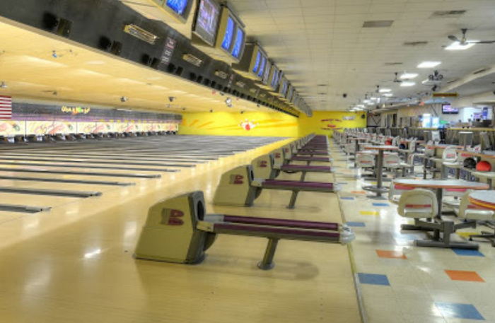 Cherry Hill Lanes North (Howes Lanes) - From Website